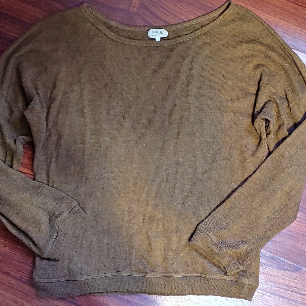PIKO 1988 Simple Rust Colored Sweater M